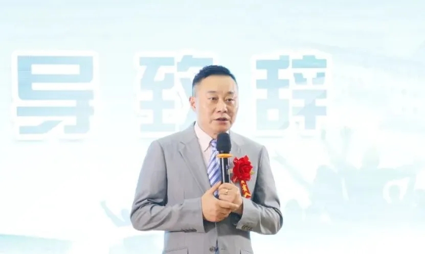 ��������רעΪ����·���ϵ�����ƽ̨